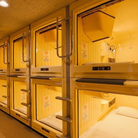 Capsule Land Yushima Hotel Tokyo Exterior photo